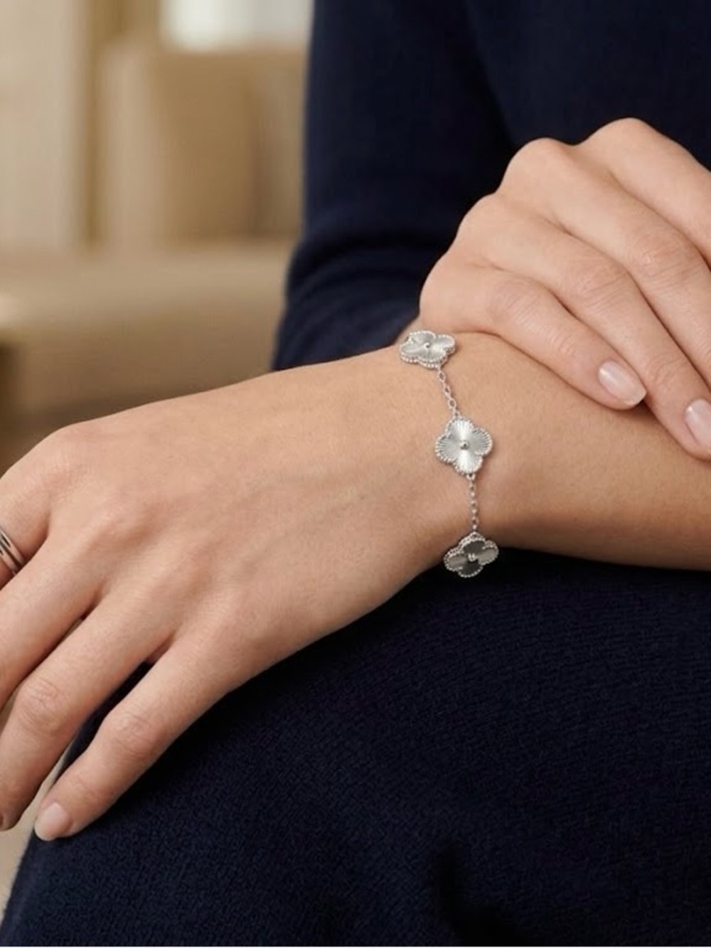 Silver Stainless Steel 5-Motif Clover Bracelet